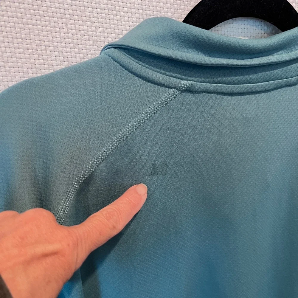 The‎ North Face Blue Short Sleeve Snap Neck Mesh Performance Polo Shirt M READ